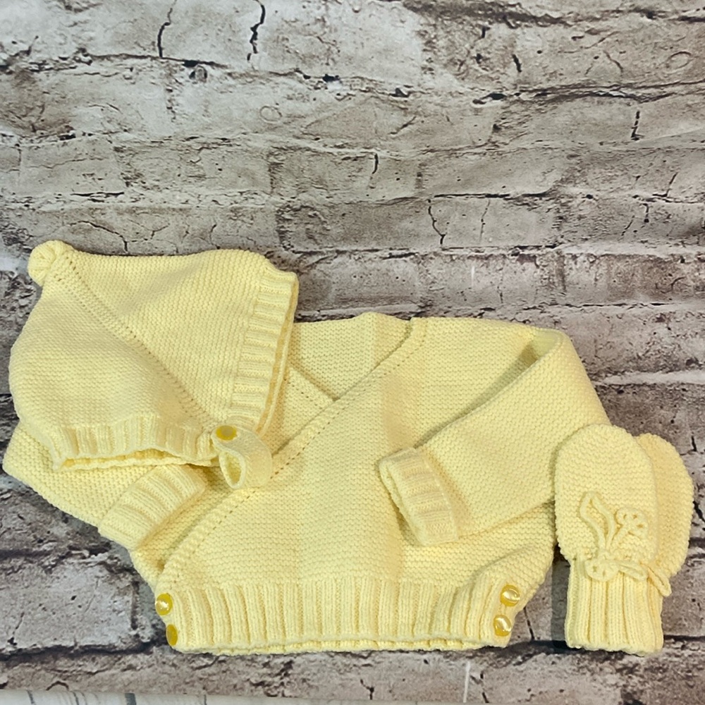 VTG- Light Yellow Toddler Knit Cardigan Set with Hat and Mittens